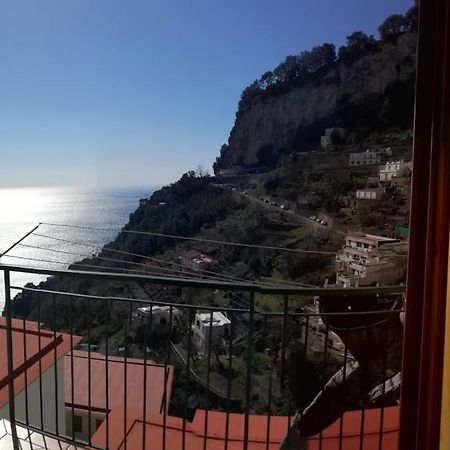 Bed and Breakfast Domus Gaia Амальфи Экстерьер фото